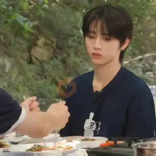𑊐 ׅ 🍥ᩧ 𝖻𑄜ɥ𝗇ᧉxƚ𝖽𝗈𝗈ꭇ sticker 12