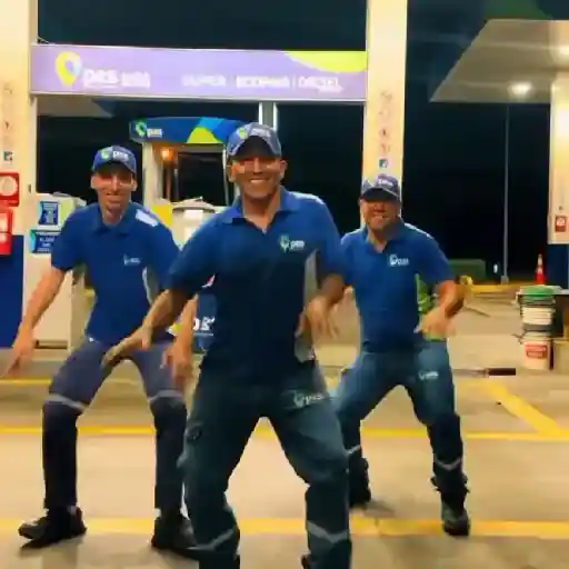 Mueve la pompa 🕺🏻gasolinera⛽ preview