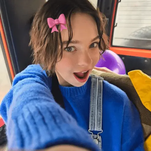 Emma Myers | @imwhosclarinha 