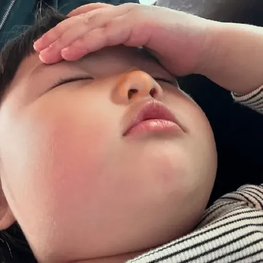 MEMES DA COREANINHA 👧🏻 sticker 13