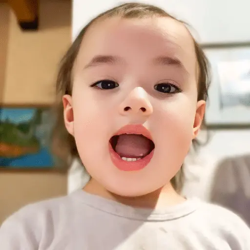 🎀👧🏻Niña mordiendose el dedo👧🏻🎀
