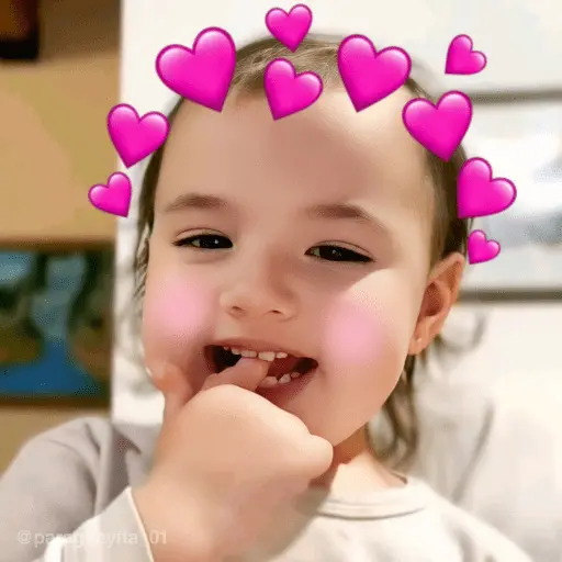 🎀👧🏻Niña mordiendose el dedo👧🏻🎀