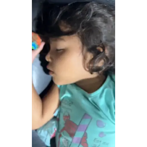 niña preview