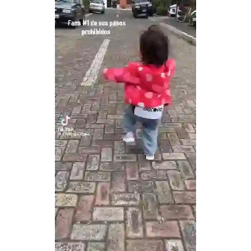 niña preview