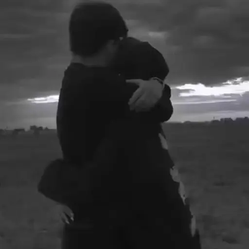 Couple Peluk Hug ❤️