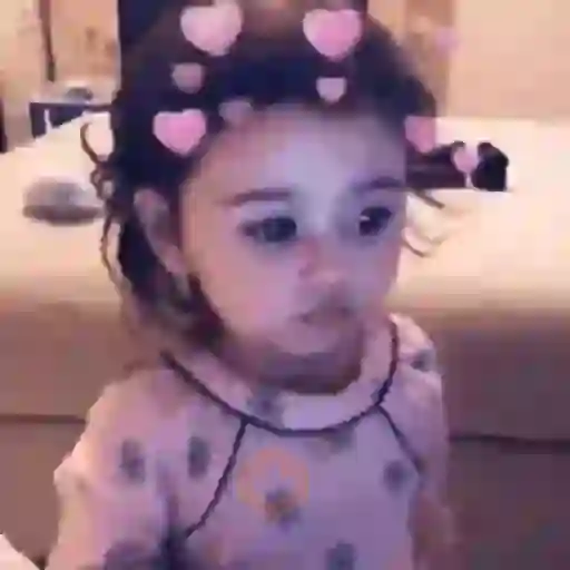 BEBÊS 😍 sticker 15