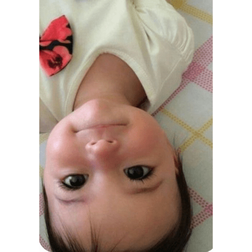 Bebes tiernos  preview