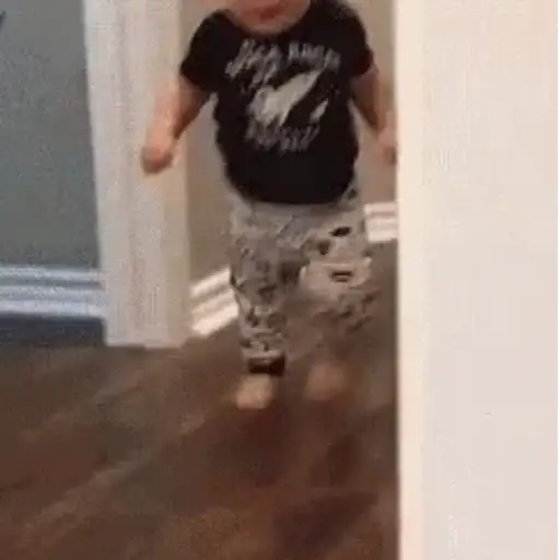 GIFs Bebês Engraçados 👶🏻 
