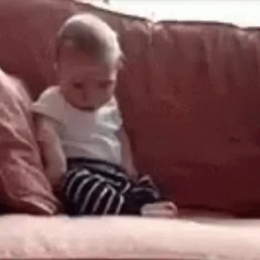 GIFs Bebês Engraçados 👶🏻 