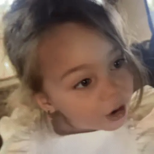 Bebés reacciones funny 🤣👶🏻🍼 preview