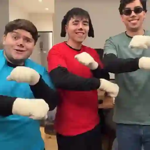 Los Bros 