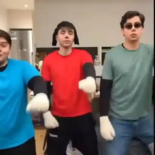 Los Bros  preview