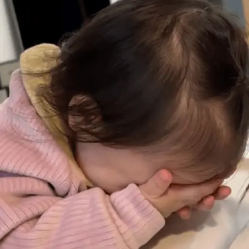 Amor, cute baby/@ive_stickers 