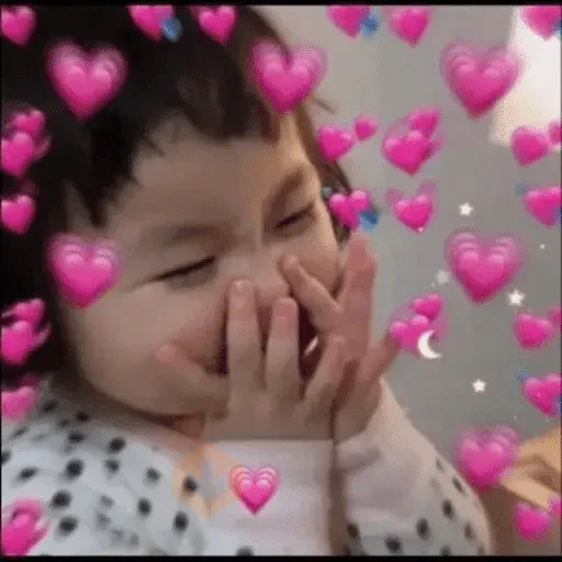 REAGINDO COM AMOR ❤️ sticker 15
