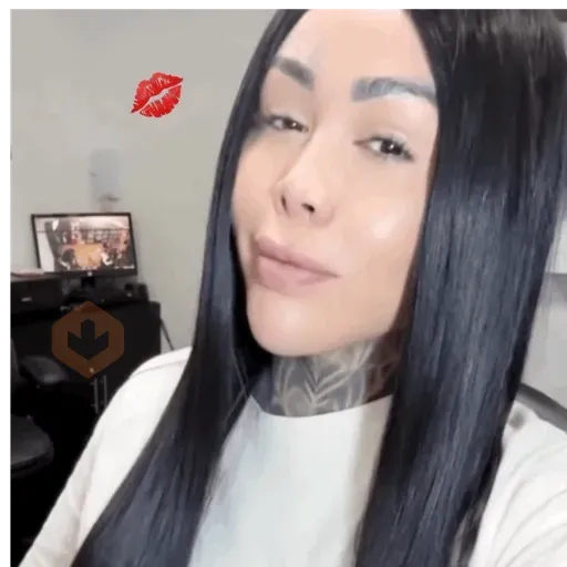 Yina la SAYAYINA 🔥 sticker 28