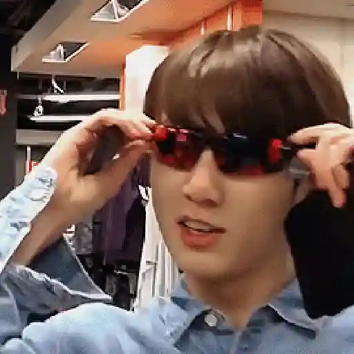 JUNGKOOK 🦋 BTS