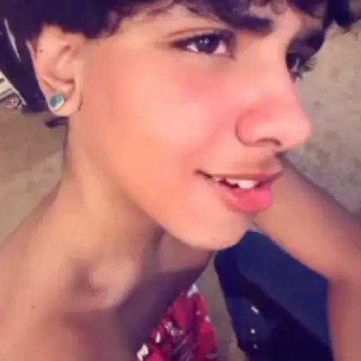 Mordiéndose el dedo 4🫦👈🏻