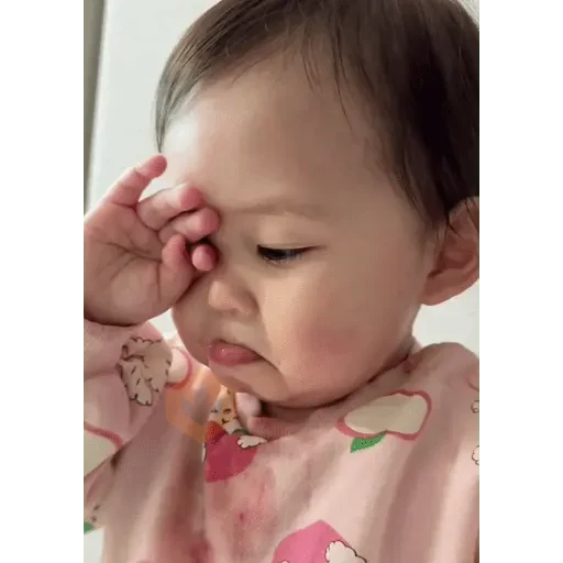 Bebes tristes y enojados #3 sticker 24