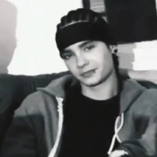 tomkaulitz 🎩Tom Kaulitz 🤘🏻
