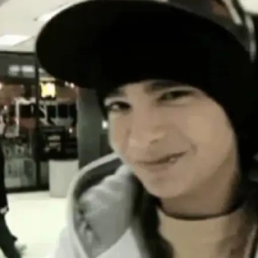 tomkaulitz 🎩Tom Kaulitz 🤘🏻
