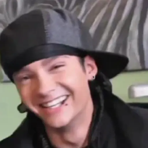 tomkaulitz 🎩Tom Kaulitz 🤘🏻
