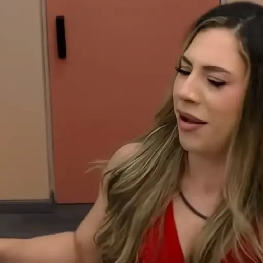 Eli Esparza La mansión VIP