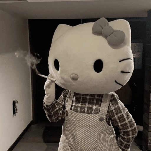 Hello Kitty en la Oficina🐱🔥✨