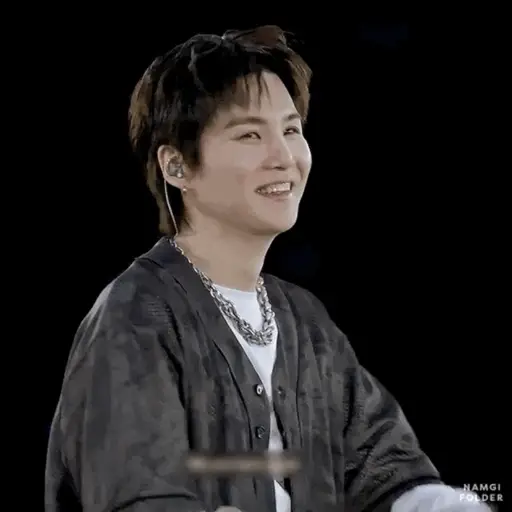 Suga (BTS) 😸