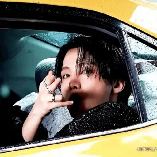 J-HOPE (BTS) 🐿️