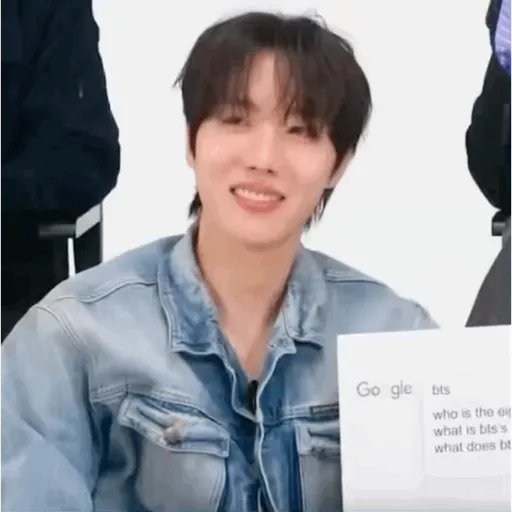 J-HOPE (BTS) 🐿️