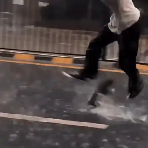 Memes Lluvia ⛈️ preview