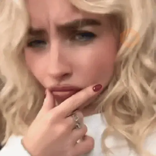 Sabrina Carpenter ✨️ sticker 27