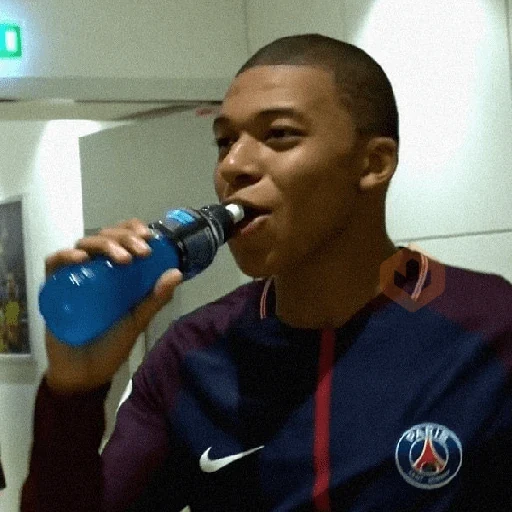 Kylian Mbappé | Real Madrid sticker 30