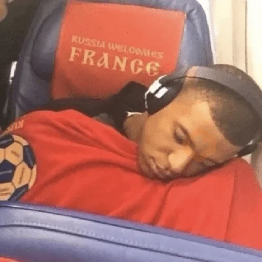 Kylian Mbappé | Real Madrid sticker 17