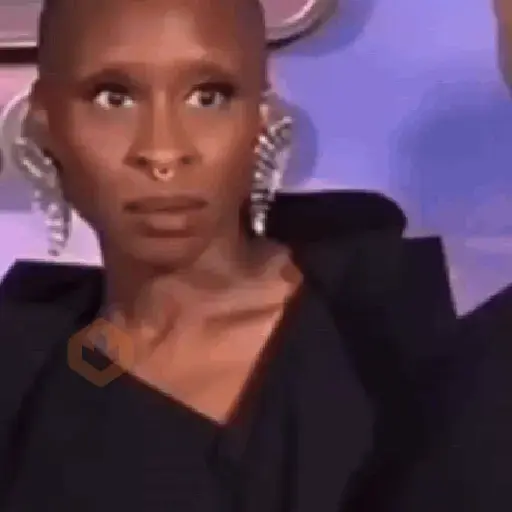 Cynthia Erivo 💋🔥 sticker 19