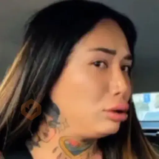 karina Torres 🫦las perdidas🔥 sticker 19