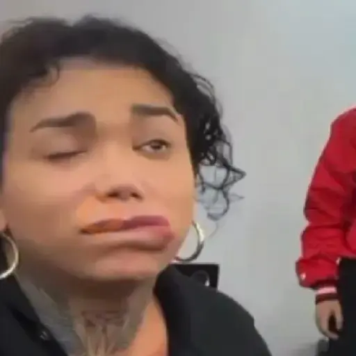 Las perdidas 💯 tiktok 🔥 sticker 24
