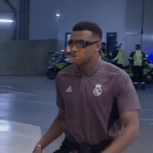 Kylian Mbappé | França sticker 13