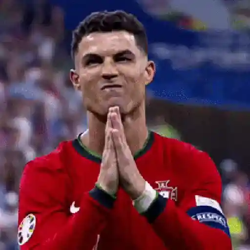 Cristiano Ronaldo | CR7 🇵🇹 sticker 11