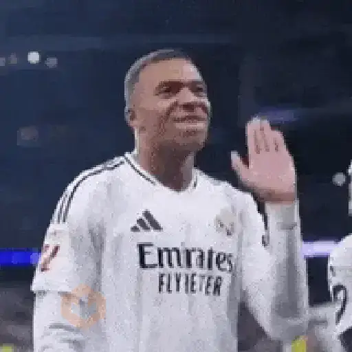MBAPPÉ SENDO MBAPPÉ 🙋🏾‍♂️⚽ sticker 12