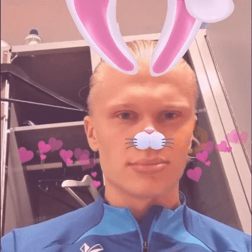 Erling Haaland ⚽️🇳🇴 sticker 17