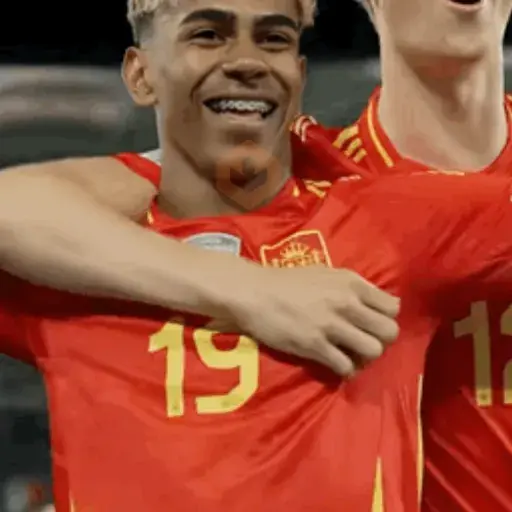 Lamine Yamal 🇪🇸✨⚽️ sticker 13