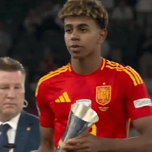 Lamine Yamal | Espanha 🇪🇦 sticker 15