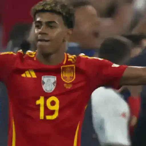 Lamine Yamal | Espanha 🇪🇦 sticker 11