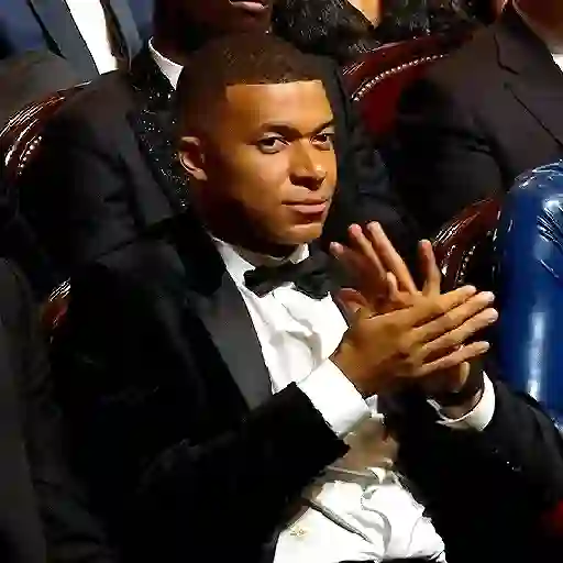 MBAPPÉ ⭐️ sticker 22