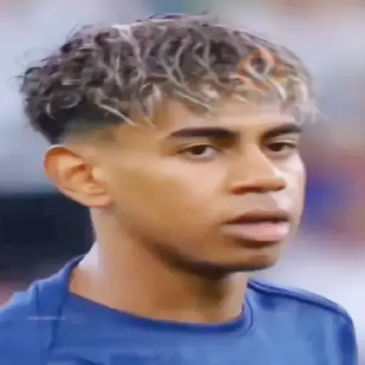 LAMINE YAMAL ⚽️✨️ sticker 15