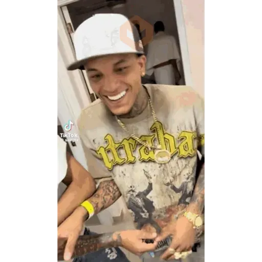 Anuel sticker 23