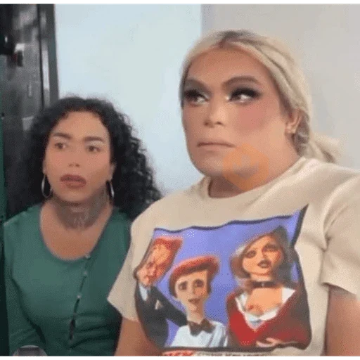Karina y Paola sticker 11