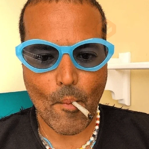 Aldo Rendón Mood 😎💅🏻 sticker 15