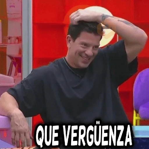 memes la casa de los famosos sticker 15